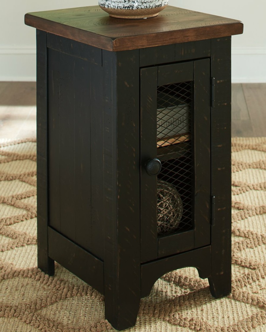 Living Room Ashley Furniture | Valebeck Chairside End Table