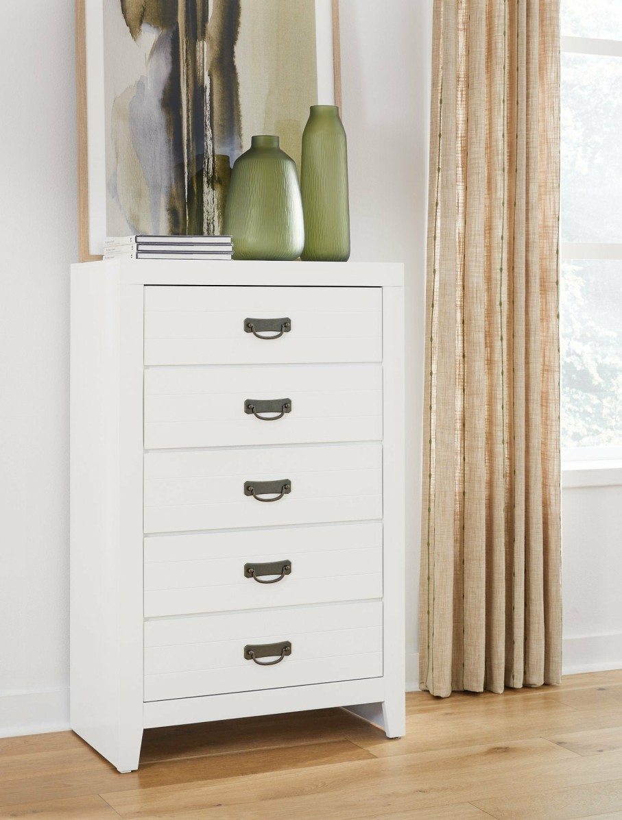 Bedroom Ashley Furniture | Binterglen Chest Of Drawers