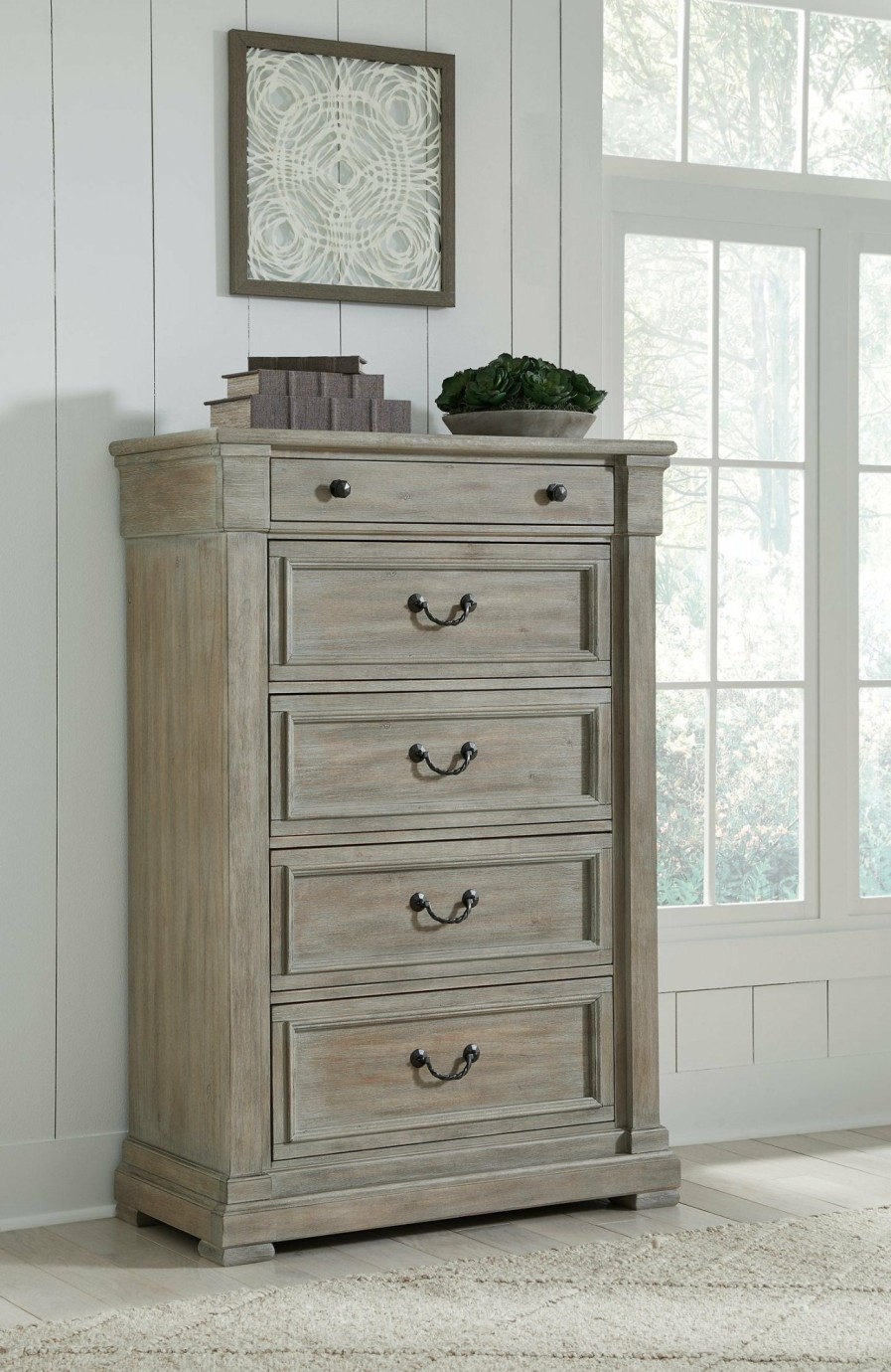 Bedroom Ashley Furniture | Moreshire Chest Of Drawers