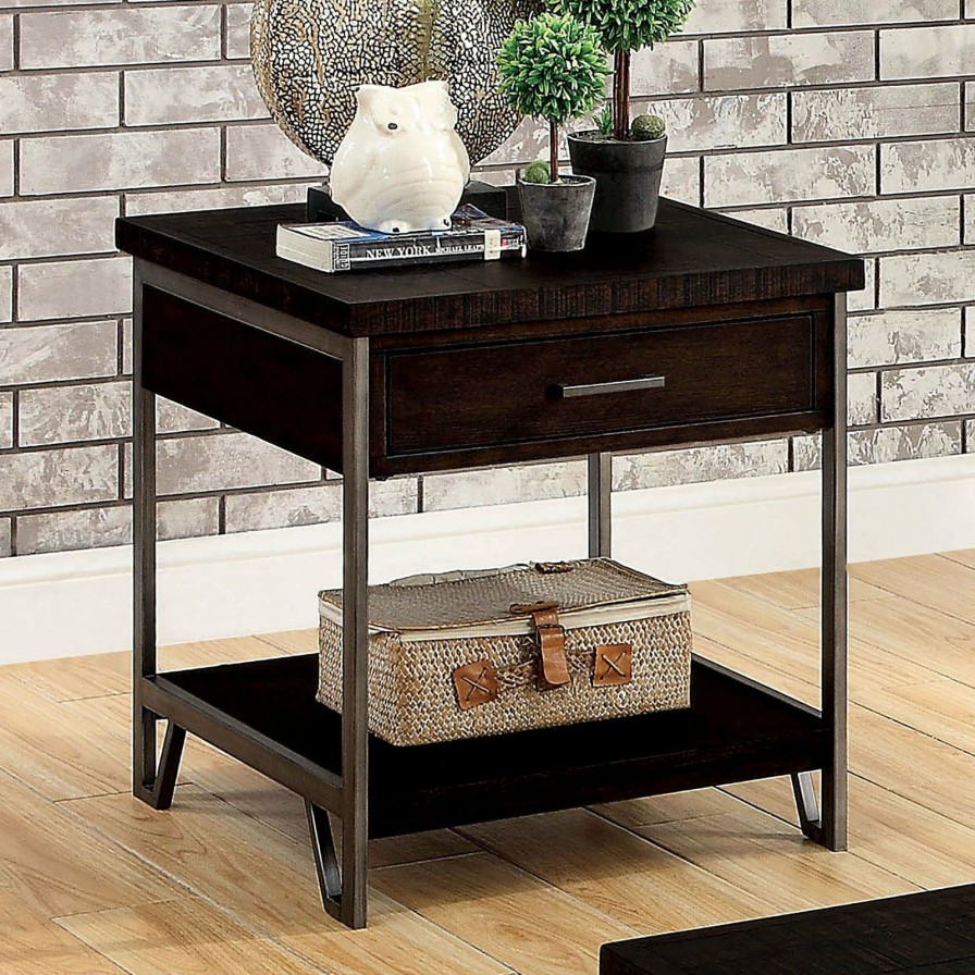 Living Room FOA East | Wasta End Table