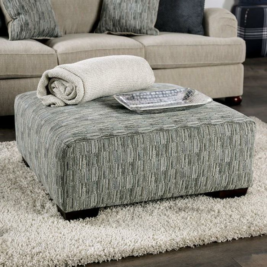 Living Room FOA East | Salisbury Ottoman